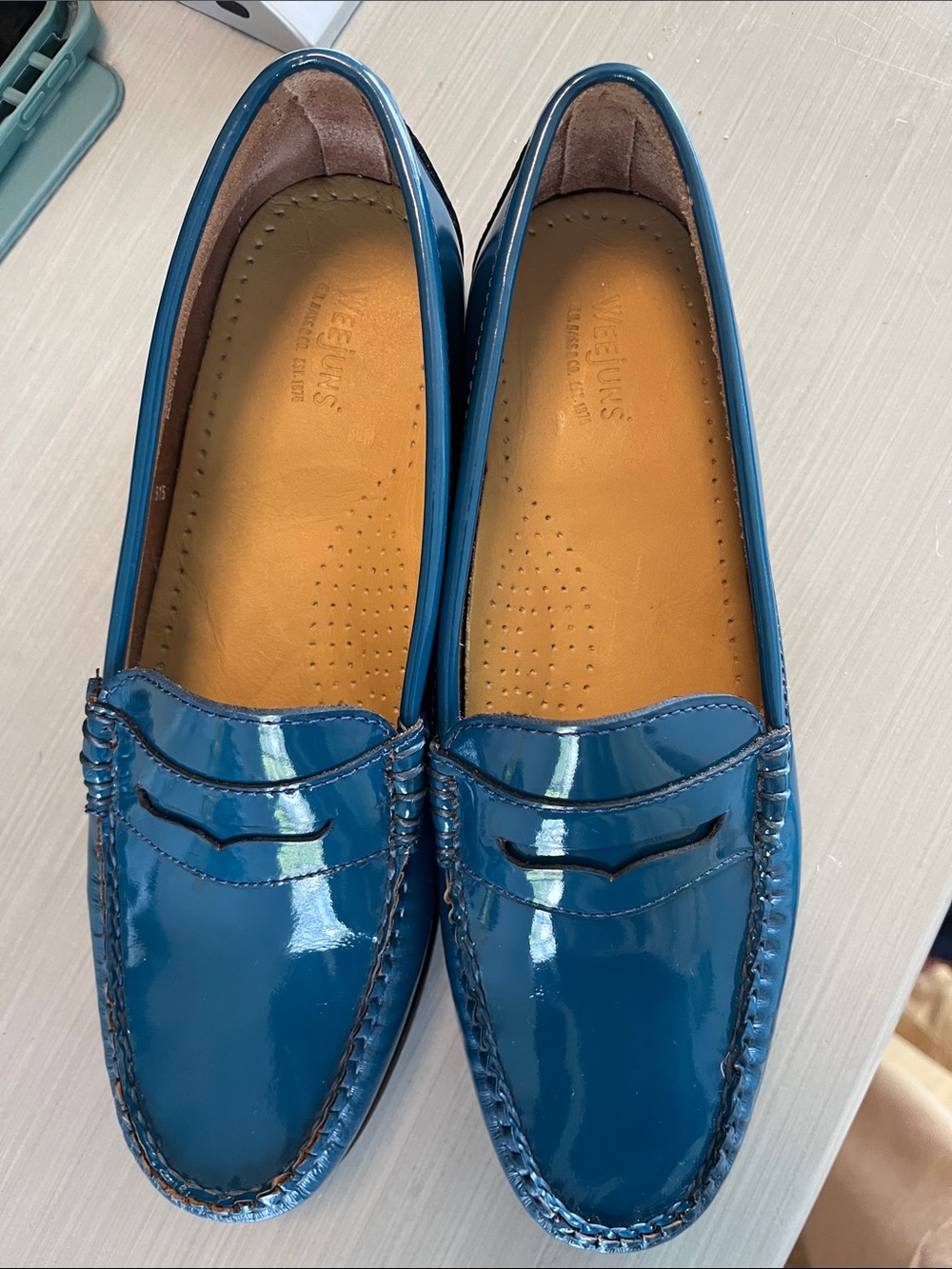 Bass Weejuns Patent Leather Teal Sz 7.5 Handcrafted